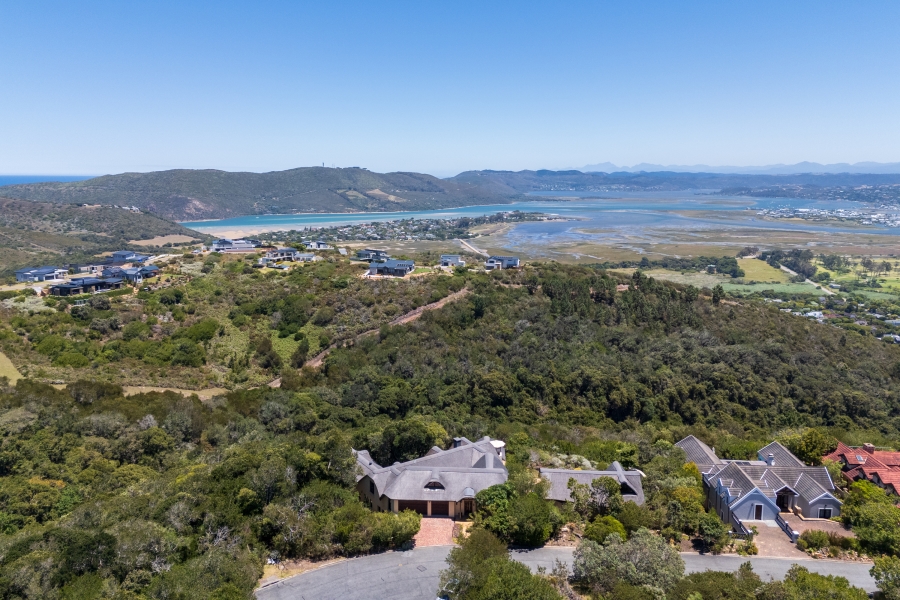 5 Bedroom Property for Sale in Pezula Golf Estate Western Cape